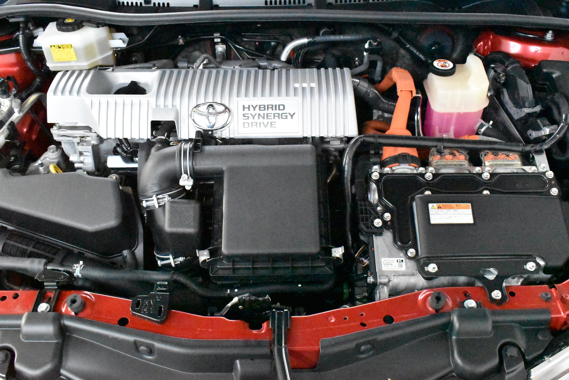 2017 Toyota Corolla Hybrid — photo 18