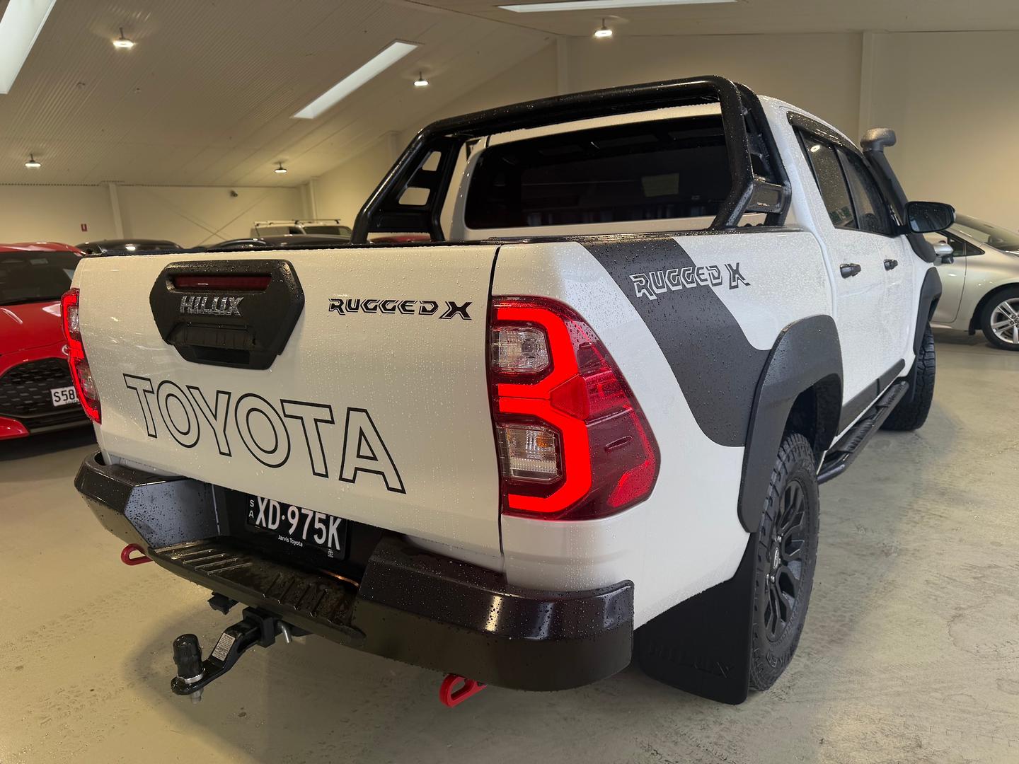 2021 Toyota Hilux Rugged X — photo 7