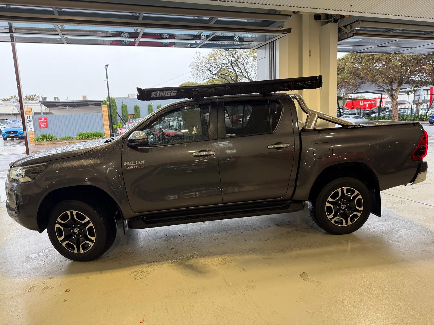 2022 Toyota Hilux SR5 — photo 3