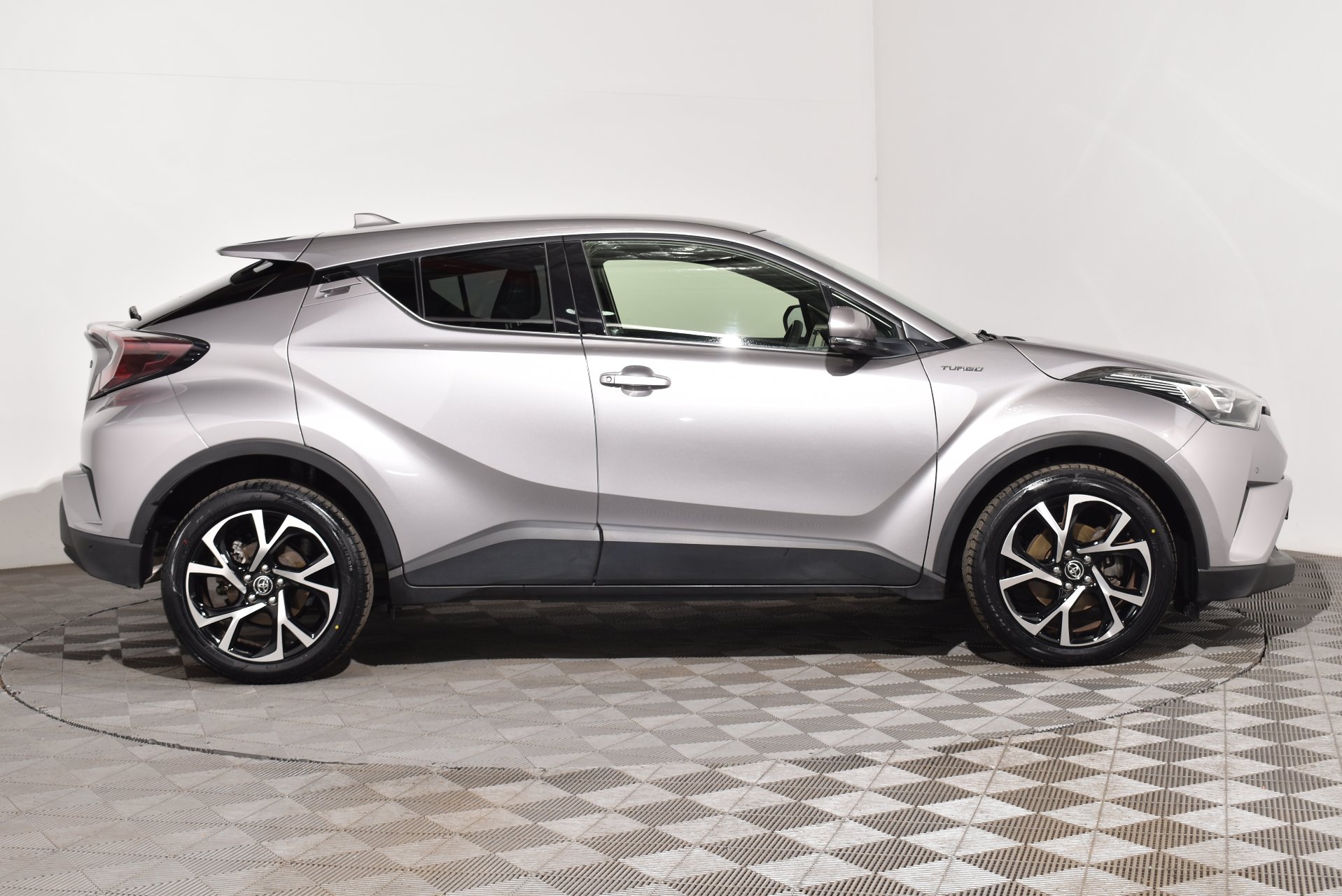2018 Toyota C-HR Koba — photo 10