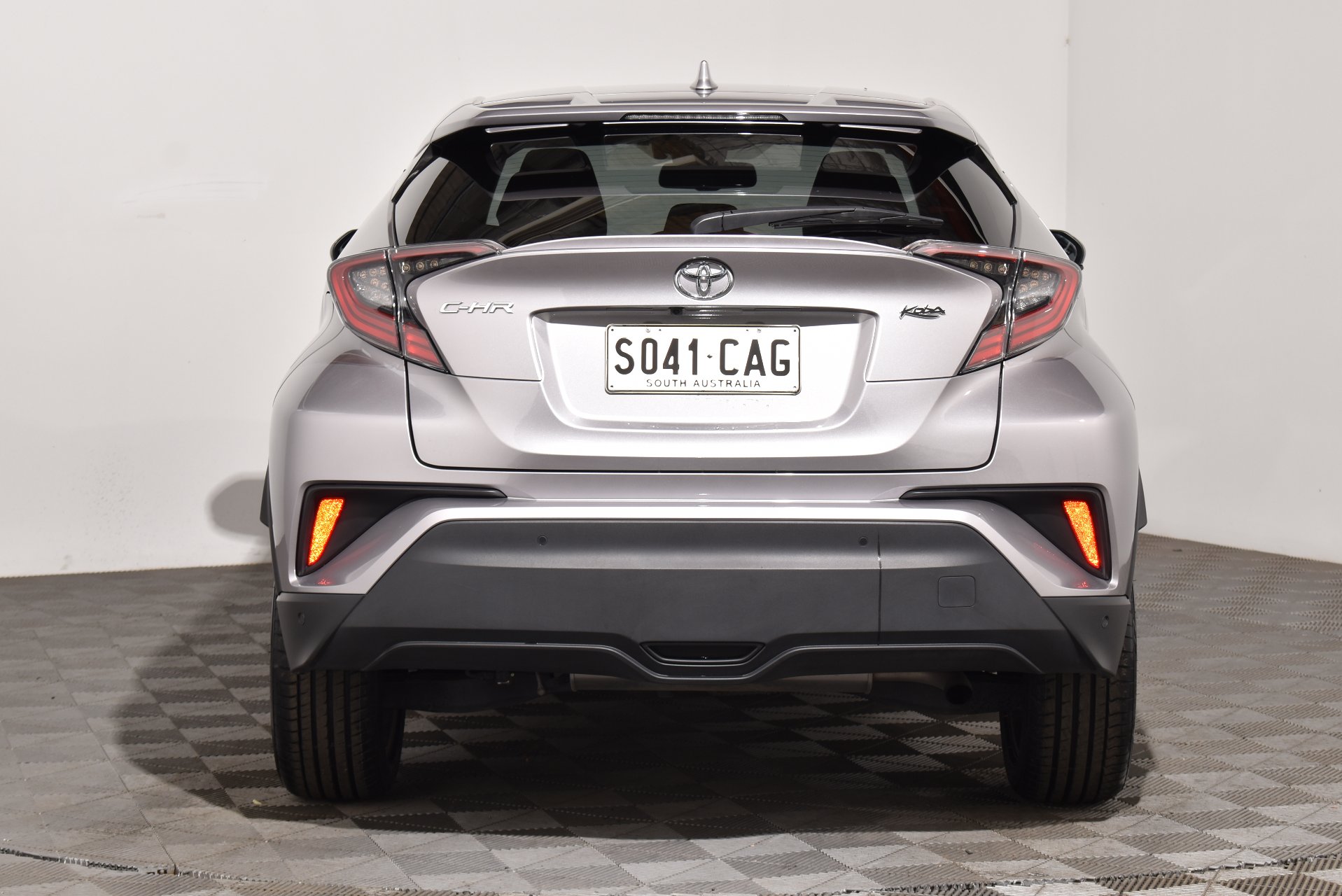 2018 Toyota C-HR Koba — photo 4