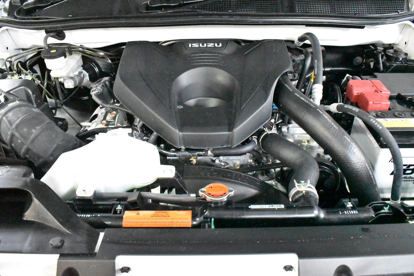 2026 Isuzu MU-X LSU — photo 18