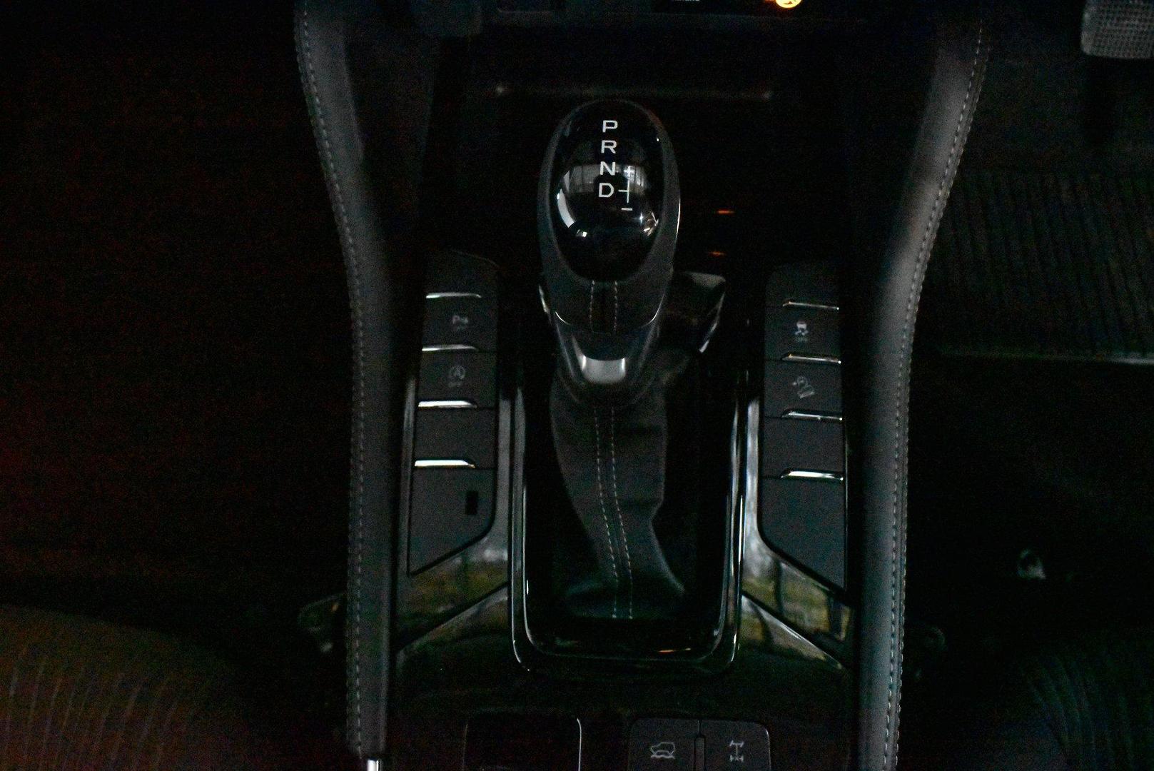 2026 Isuzu MU-X LSU — photo 21