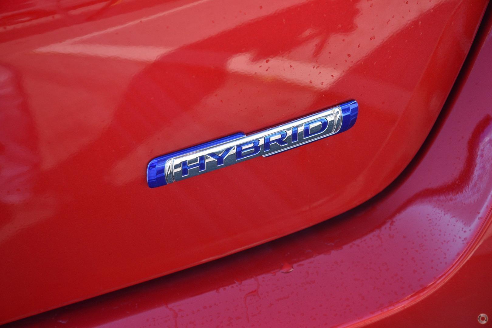 2025 Suzuki Swift Hybrid — photo 10