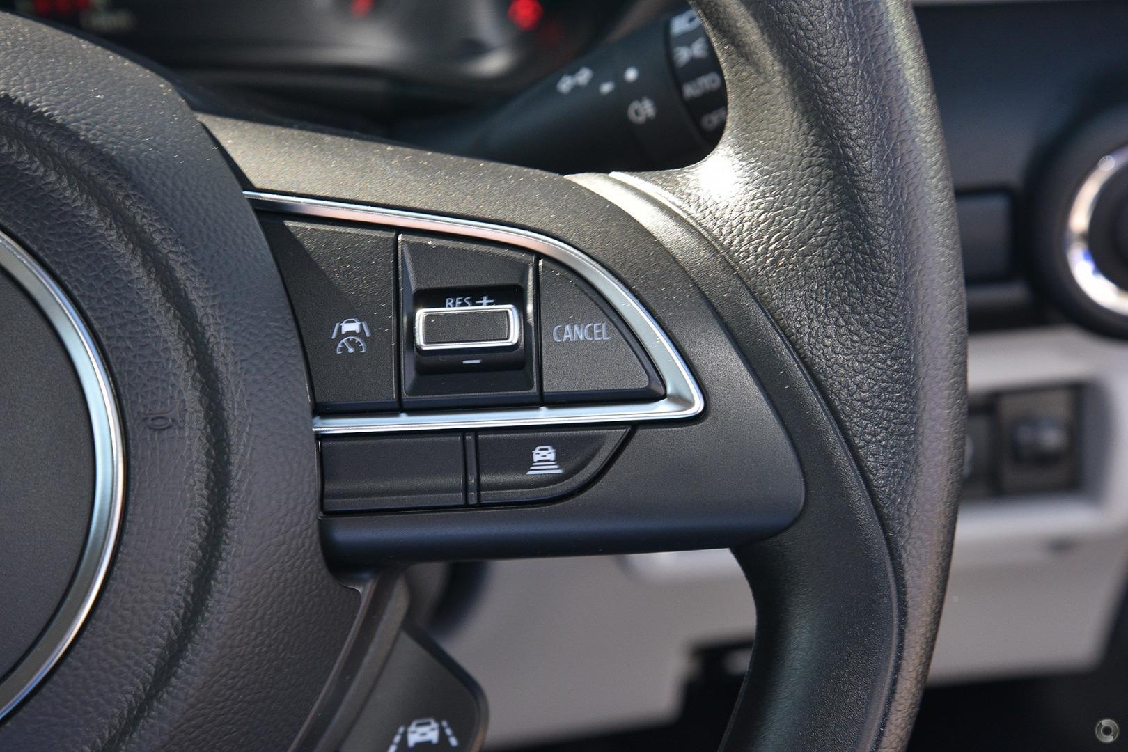 2025 Suzuki Swift Hybrid — photo 13
