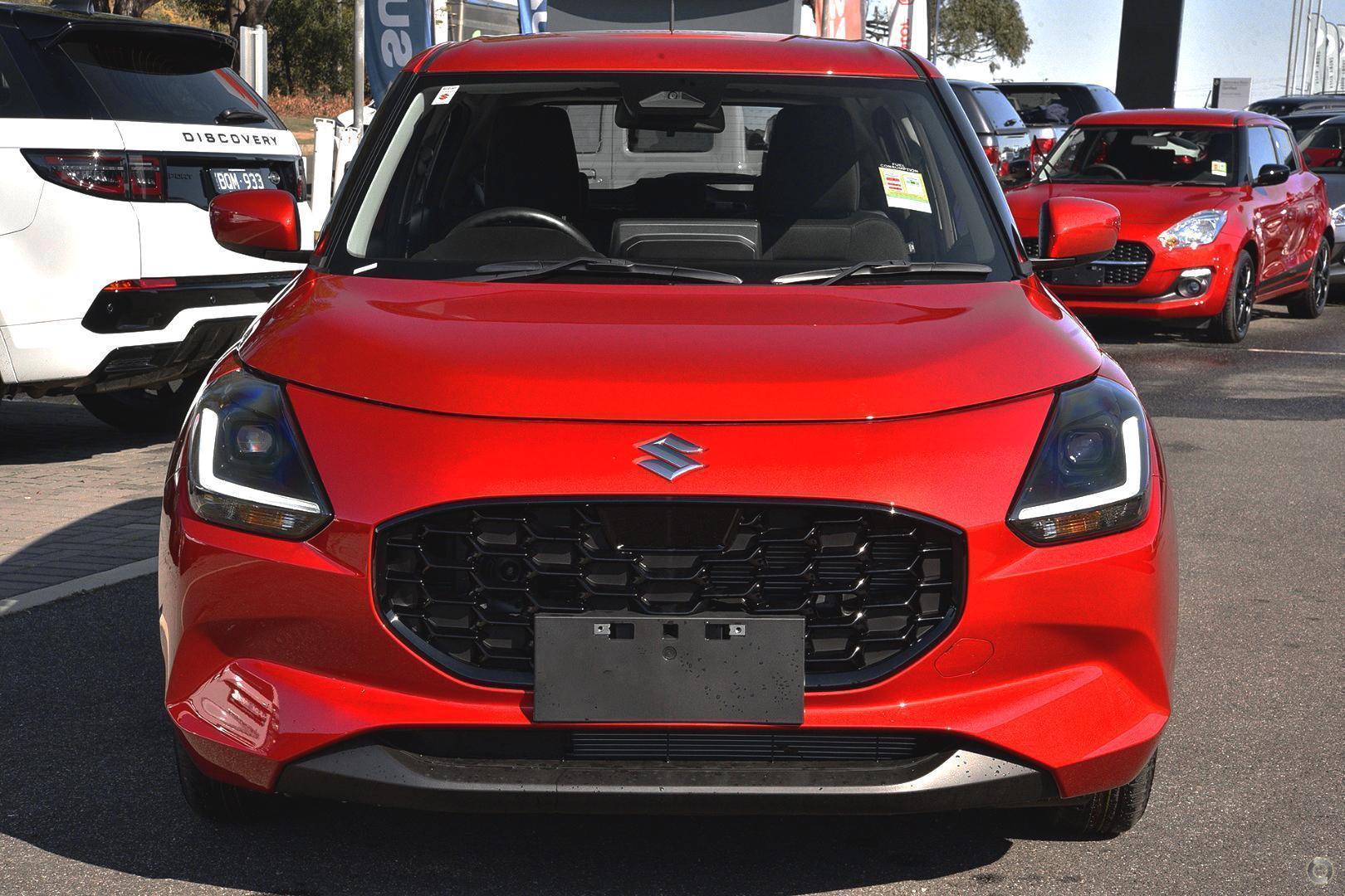 2025 Suzuki Swift Hybrid — photo 2