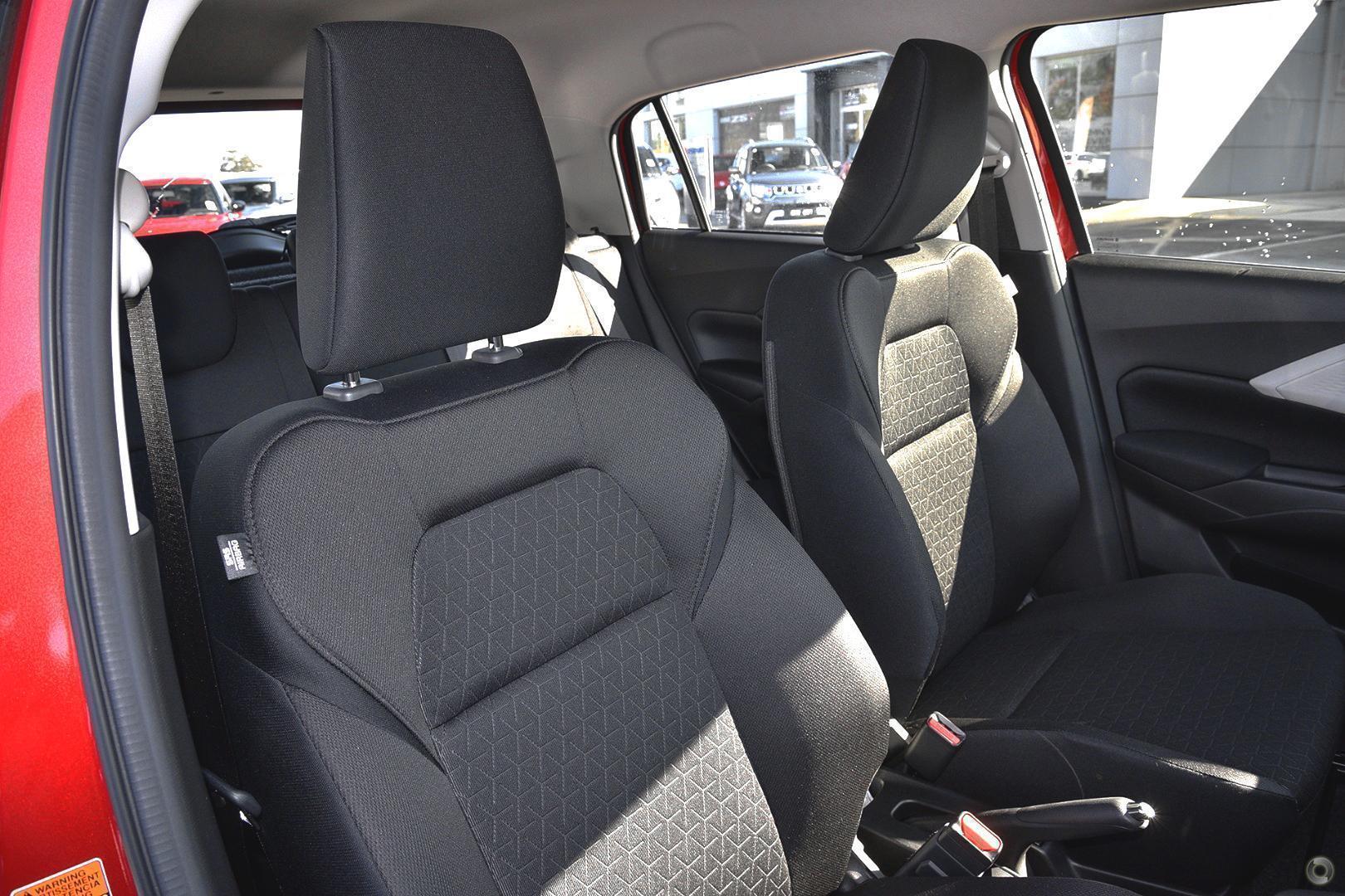 2025 Suzuki Swift Hybrid — photo 5