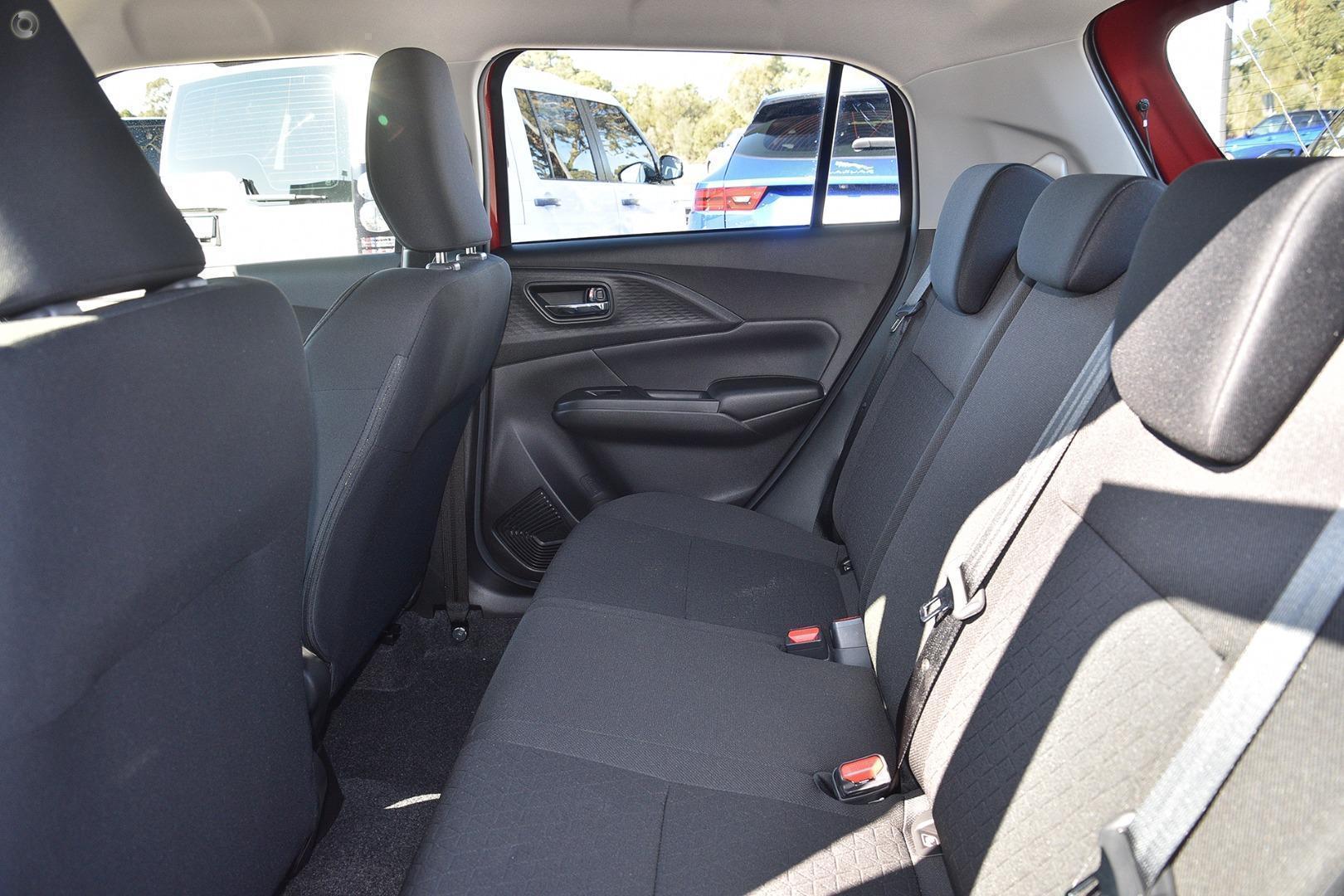 2025 Suzuki Swift Hybrid — photo 7