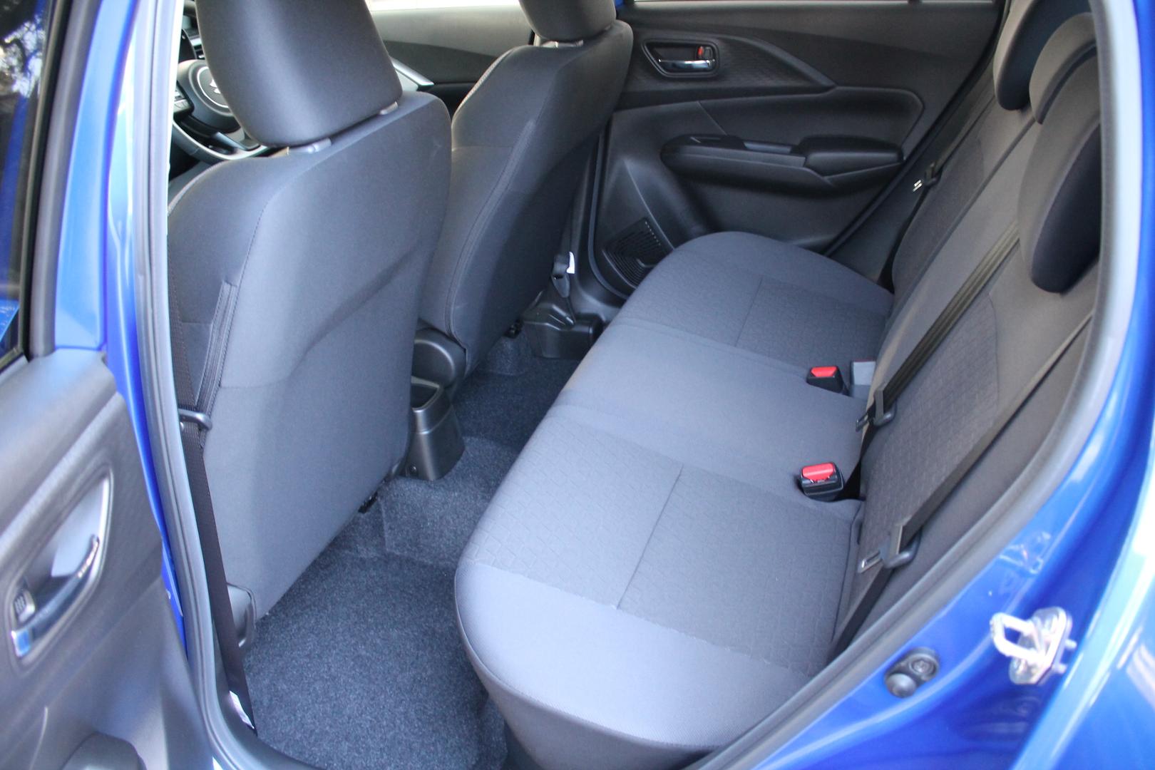 2025 Suzuki Swift Hybrid GLX — photo 16