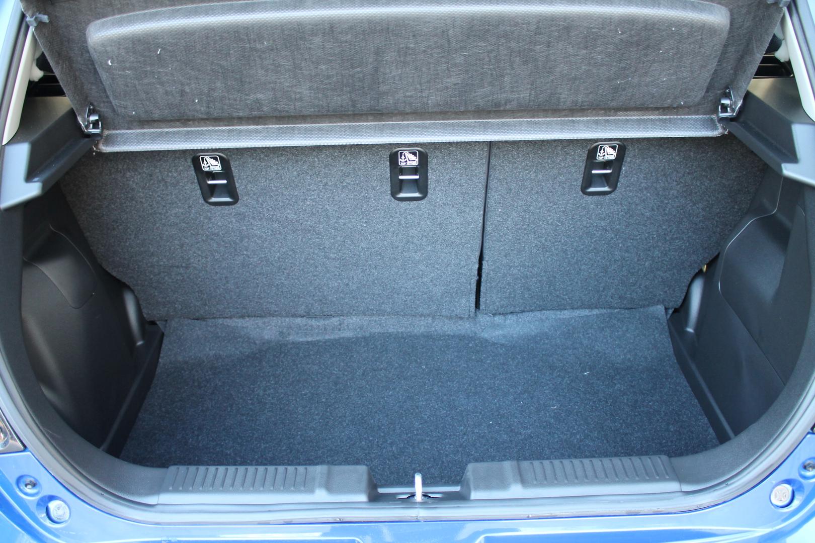 2025 Suzuki Swift Hybrid GLX — photo 17