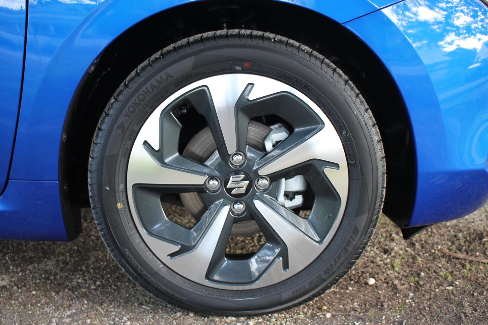 2025 Suzuki Swift Hybrid GLX — photo 19