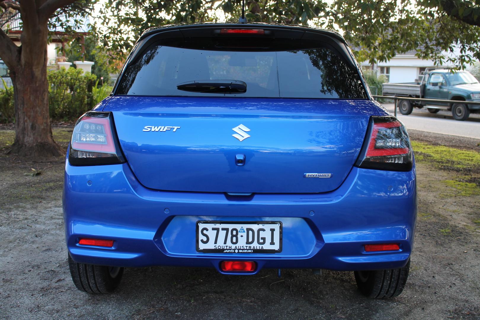 2025 Suzuki Swift Hybrid GLX — photo 5