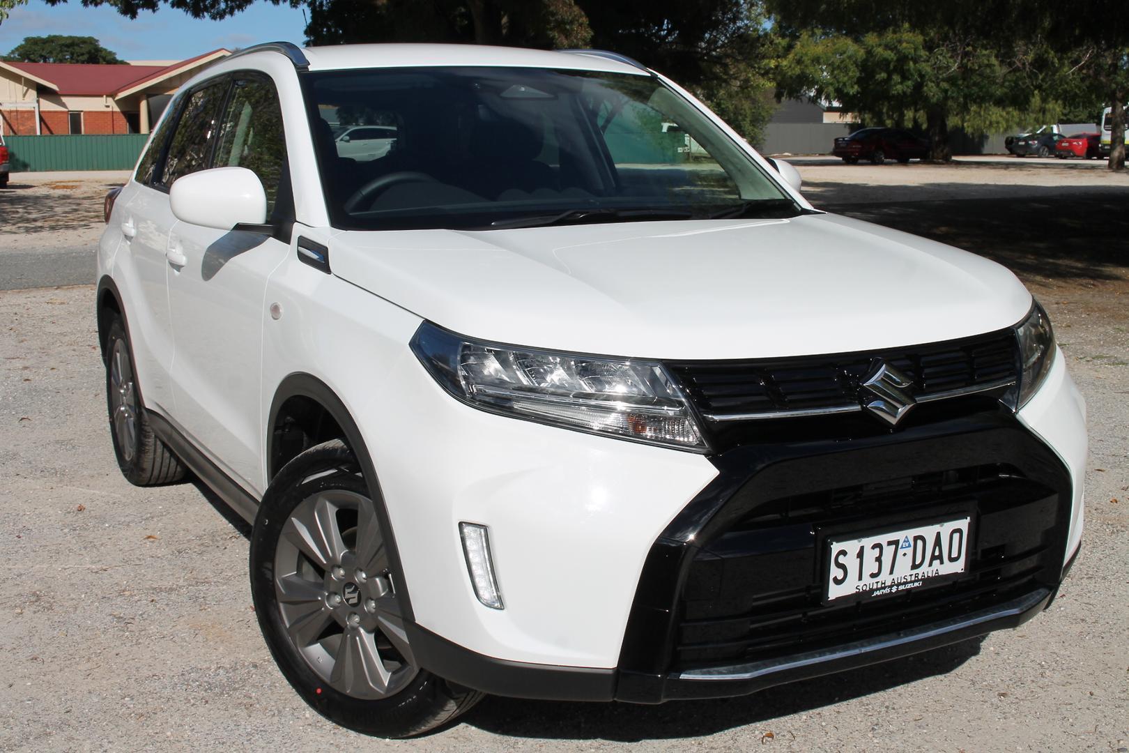2026 Suzuki Vitara Turbo Hybrid — photo 1