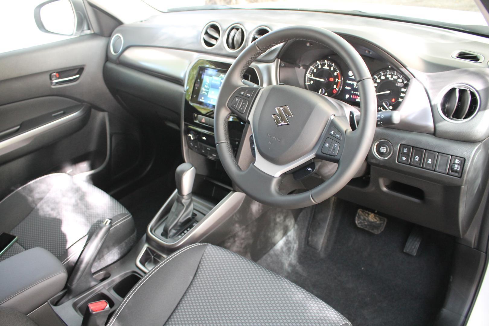 2026 Suzuki Vitara Turbo Hybrid — photo 10