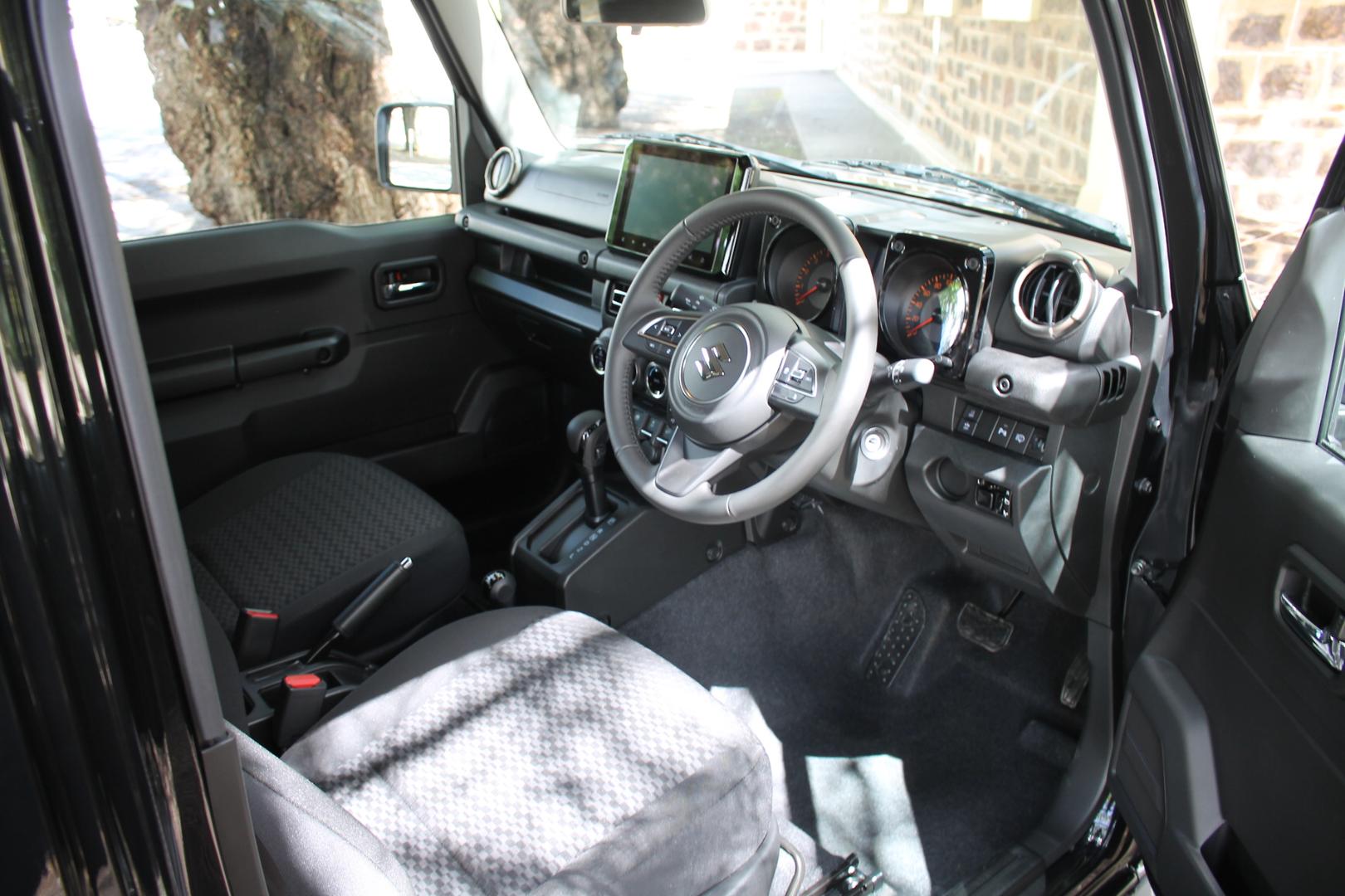 2026 Suzuki Jimny — photo 10