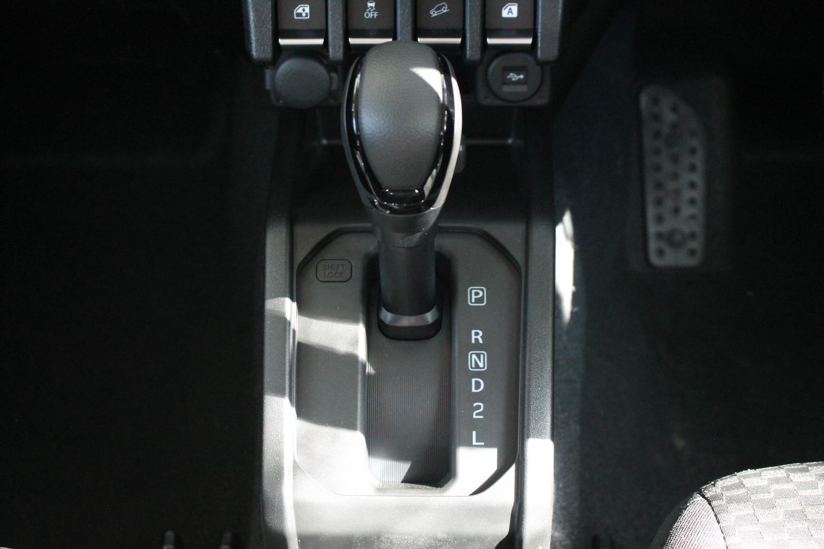 2026 Suzuki Jimny — photo 12